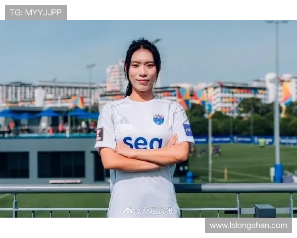 女足留洋追踪第13期王嘉欣张巧玲新加坡亚冠征战梦想之旅
